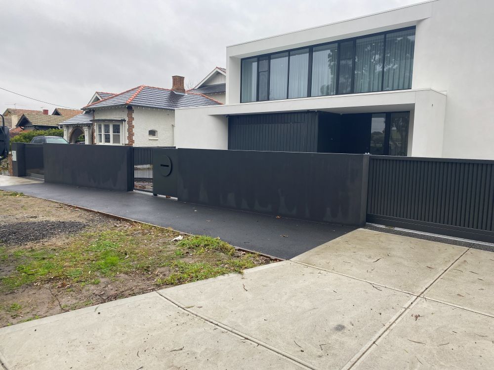 full-boundary-automated-sliding-gate-and-entry-system-essendon